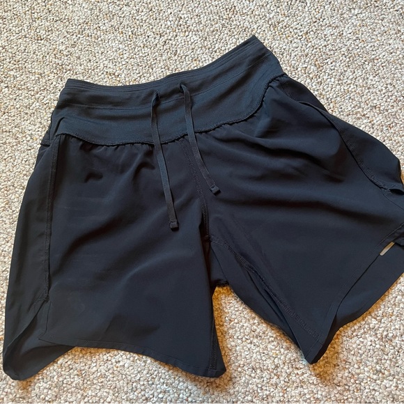 ASICS Running Shorts - Picture 7 of 7